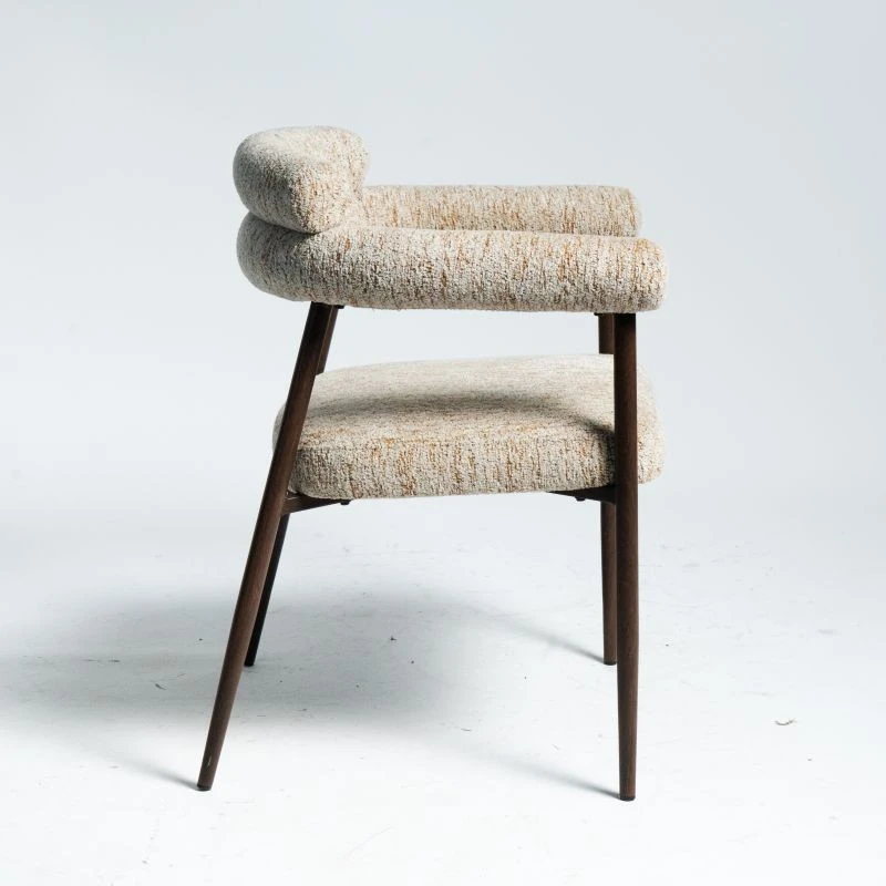 Retro Armchair With A Unique Buff Backrest Design Hot Transfer Frame factory